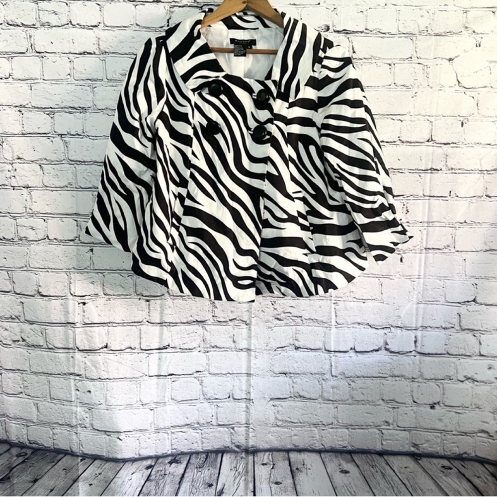 SANDRO Zebra print blazer. Size S